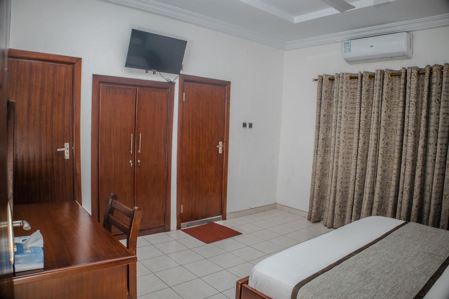 Stadium Hotel Kumasi Exterior foto